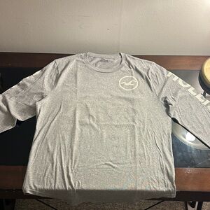Hollister Light Gray Long Sleeve Tee